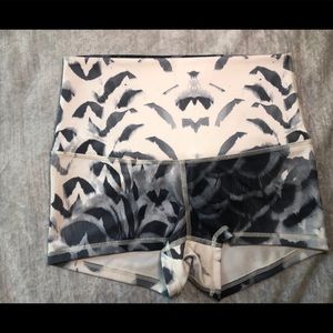 Lululemon Boogie Down High Rise Shorts